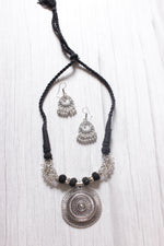 Load image into Gallery viewer, Thread Closure Choker Necklace Set with Statement Pendant
