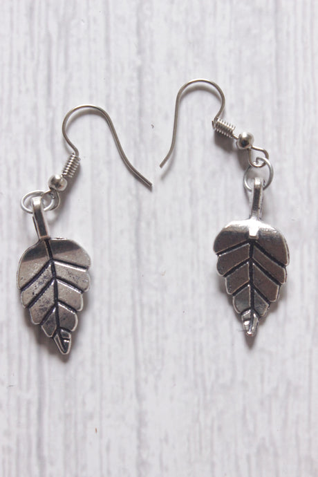 Set of 3 Leaf Motif Black Beads Braided Necklace Set with Nosepin