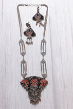 Load image into Gallery viewer, Long Chain Metal Strings Fabric Pendant Necklace Set
