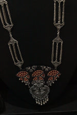Load image into Gallery viewer, Long Chain Metal Strings Fabric Pendant Necklace Set
