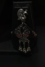 Load image into Gallery viewer, Long Chain Metal Strings Fabric Pendant Necklace Set
