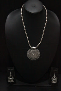 Statement Metal Pendant, Metal Beads Stringed Necklace Set