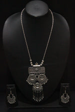 Load image into Gallery viewer, Long Chain Oxidised Silver Finish Metal Necklace Set with Half Moon Shaped Earrings
