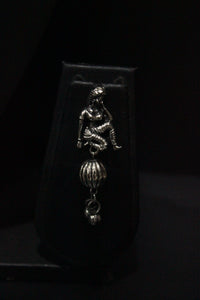 Bridal Palki Motif Intricately Detailed Pendant Necklace Set with Braided Black Beads Enclosure
