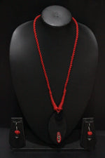 Load image into Gallery viewer, Hand Painted Tribal Motif Red and Black Fabric Choker Necklace Set
