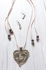Load image into Gallery viewer, Oxidised Silver Finish Heart Shaped Pendant Rope Closure Necklace Set with Metal Accents
