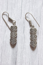 Load image into Gallery viewer, Oxidised Silver Finish Heart Shaped Pendant Rope Closure Necklace Set with Metal Accents
