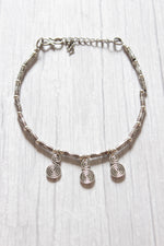 Load image into Gallery viewer, Silver Finish Single Metal Anklet Accentuated with Spiral Metal Accents
