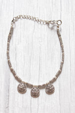 Load image into Gallery viewer, Silver Finish Single Metal Anklet Accentuated with Flower Metal Accents
