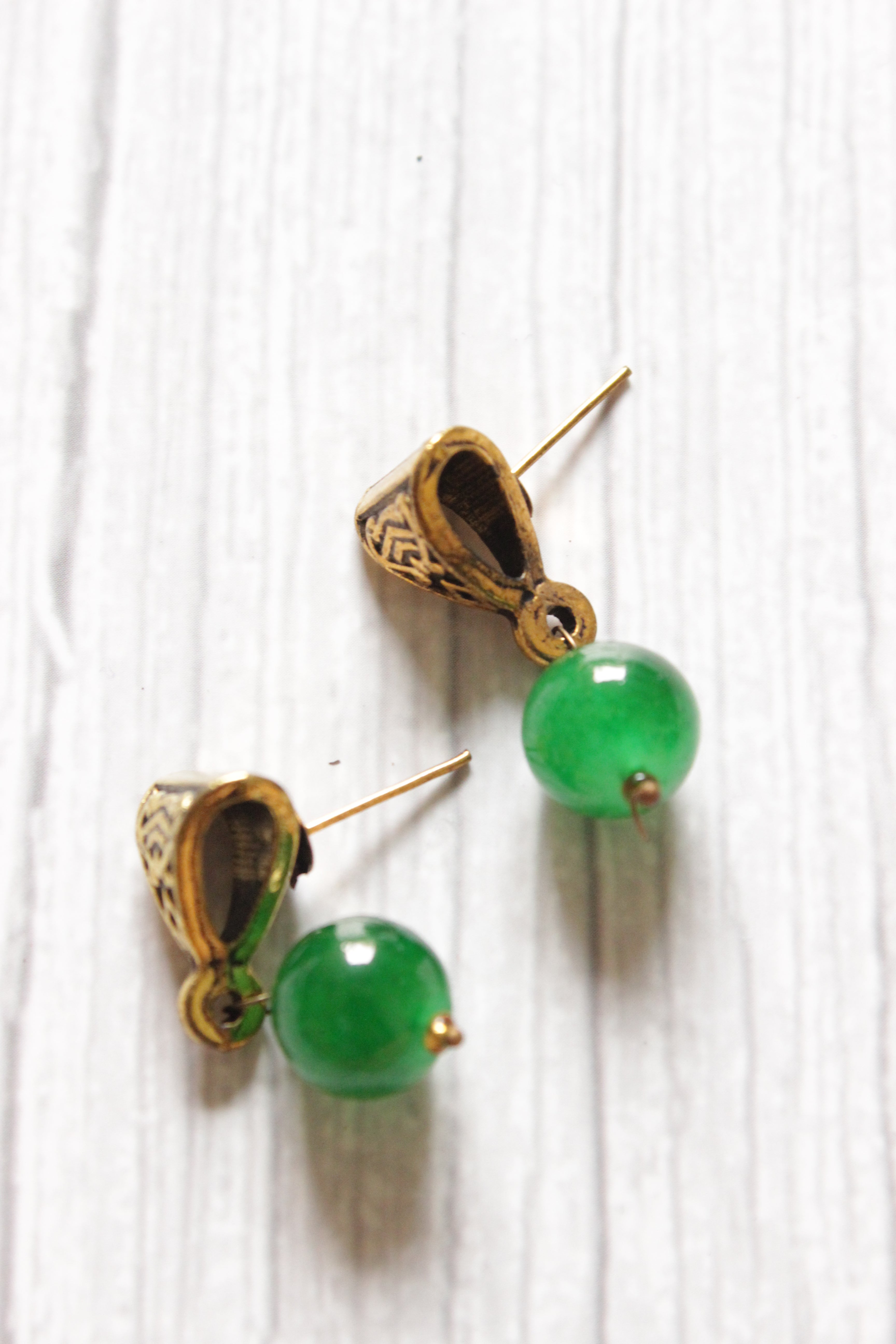 Gold-Toned Green Glass Beads Choker Necklace Set