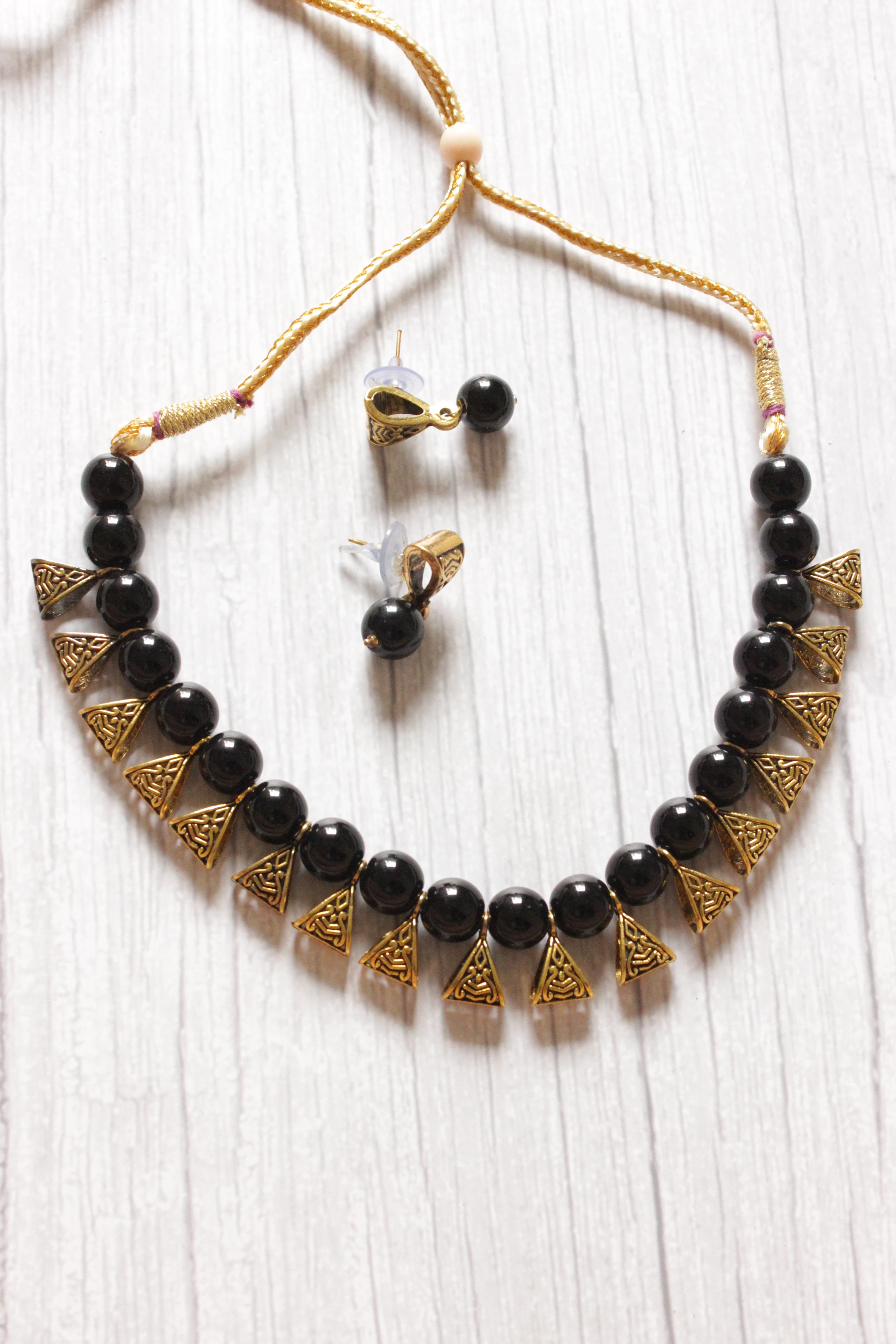 Gold-Toned Black Glass Beads Choker Necklace Set
