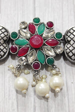 Load image into Gallery viewer, Flower &amp; Heart Motifs Rhinestones Embedded Choker Necklace Set
