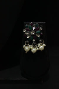 Flower & Heart Motifs Rhinestones Embedded Choker Necklace Set