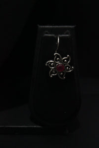 Oxidised Finish Fuchsia Glass Stones Embedded Metal Necklace Set