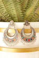 Load image into Gallery viewer, Silver Finish Crescent Shaped Petite Silver Finish Afghani Earrings
