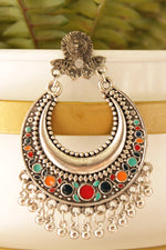 Load image into Gallery viewer, Silver Finish Crescent Shaped Petite Silver Finish Afghani Earrings

