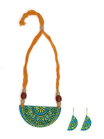 Load image into Gallery viewer, Hand Painted Fabric Necklace Set with Wooden Beads
