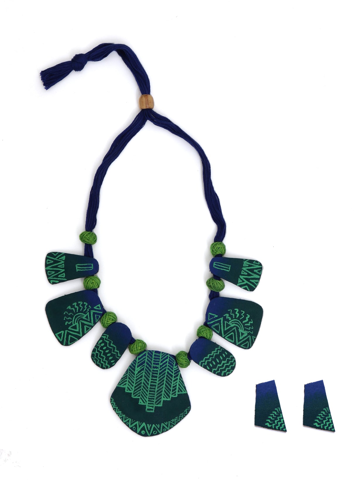 Blue and Green Fabric Necklace Set