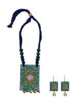 Load image into Gallery viewer, Classic Turquoise Fabric Necklace Set
