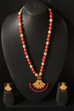 Load image into Gallery viewer, Handcrafted Red and Golden Beads Terracotta Clay Necklace Set
