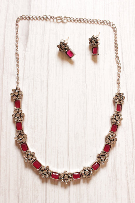 Pink Glass Stones Embedded Petite Silver Finish Necklace Set