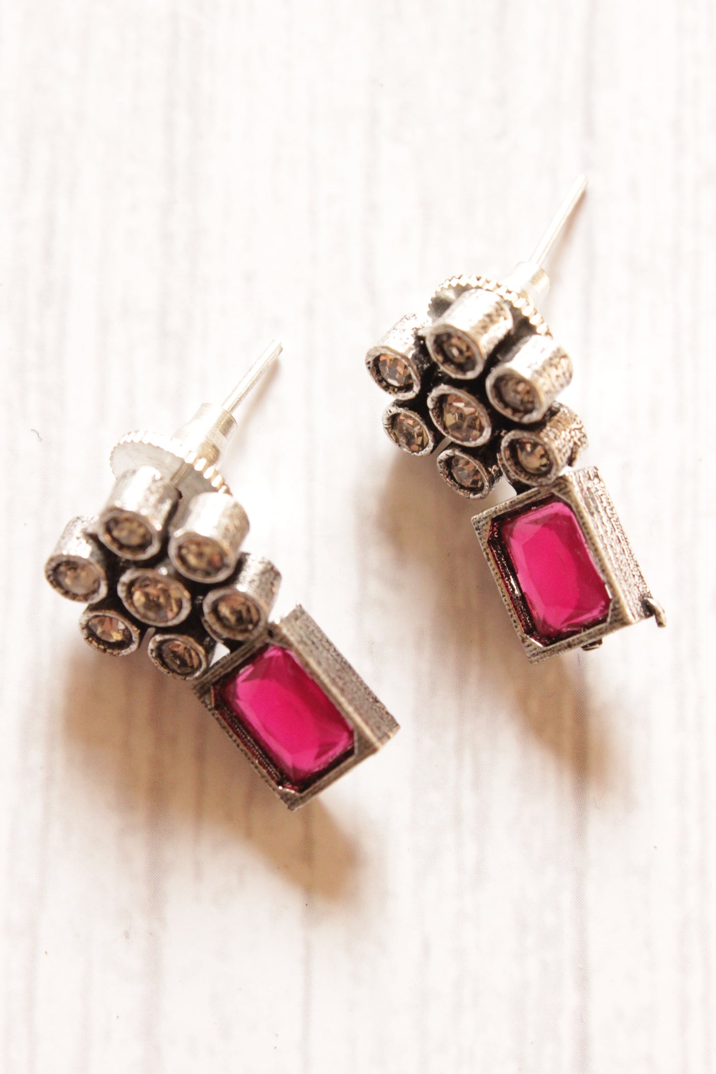 Pink Glass Stones Embedded Petite Silver Finish Necklace Set