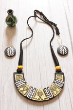 Load image into Gallery viewer, Black Hand-Painted Fish Motifs Tribal Terracotta Clay Adjustable Length Choker Necklace Set
