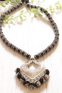 Black Fabric and Wooden Paan Shaped Pendant Long Necklace