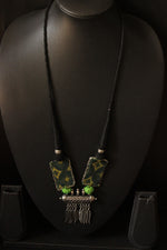 Load image into Gallery viewer, Adjustable Thread Closure Handcrafted Green Necklace with Oxidised Finish Pendant
