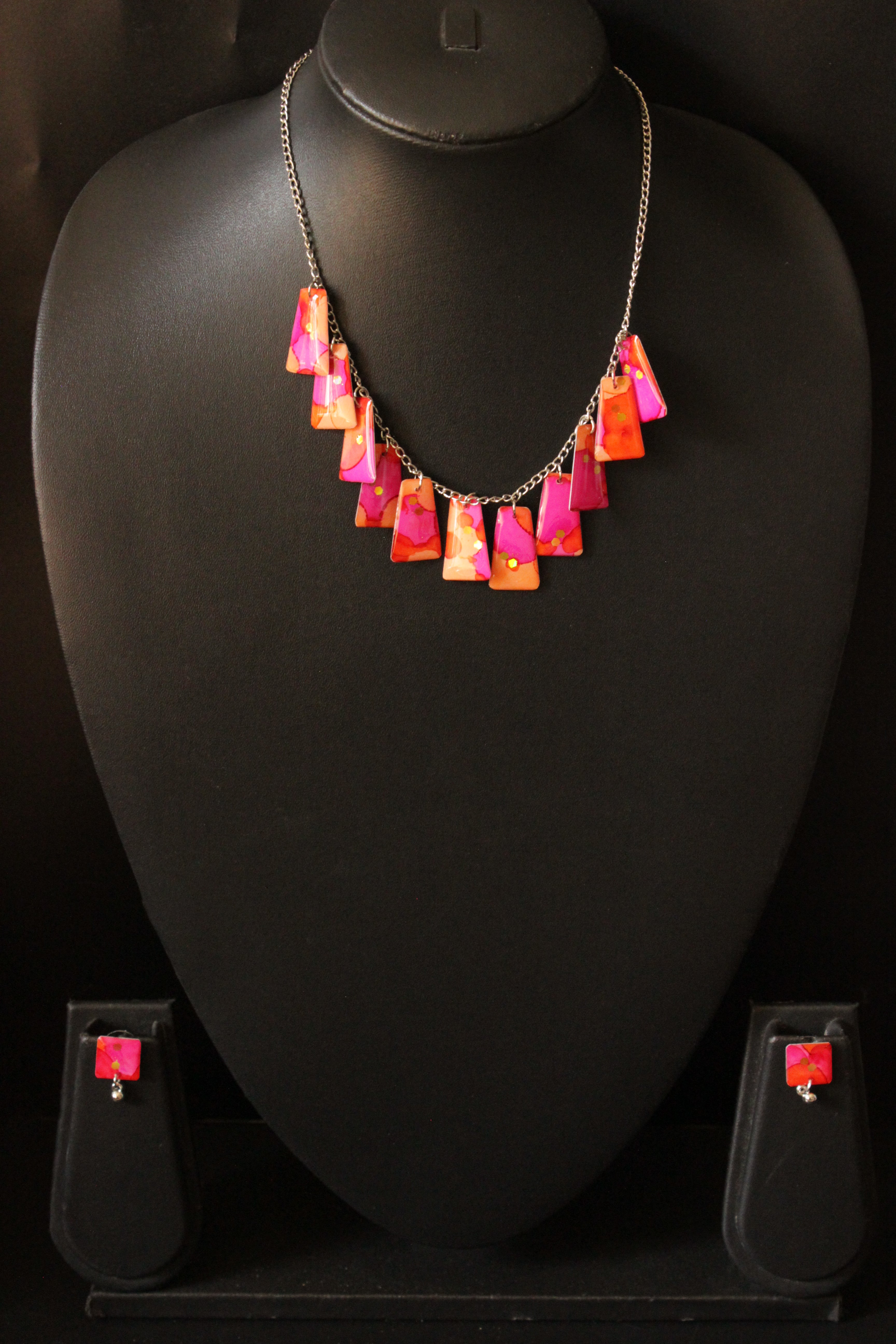 Pink and Orange Resin Necklace Set with Stud Earrings