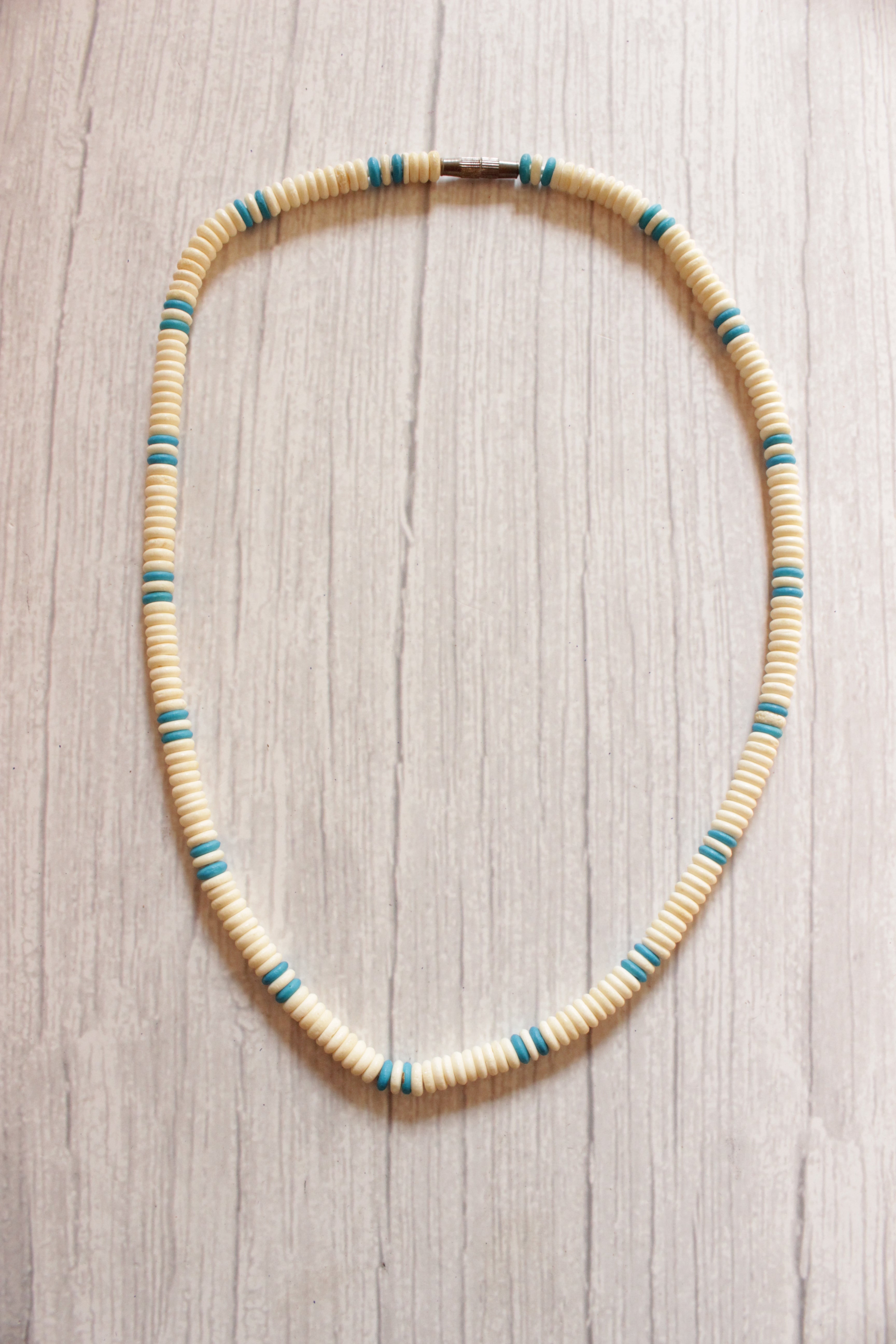 Elegant Ivory and Turquoise Hand Beaded Short Necklace