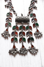 Load image into Gallery viewer, Red &amp; Green Glass Stones Embedded Leaf Motif Oxidised Finish Necklace Set
