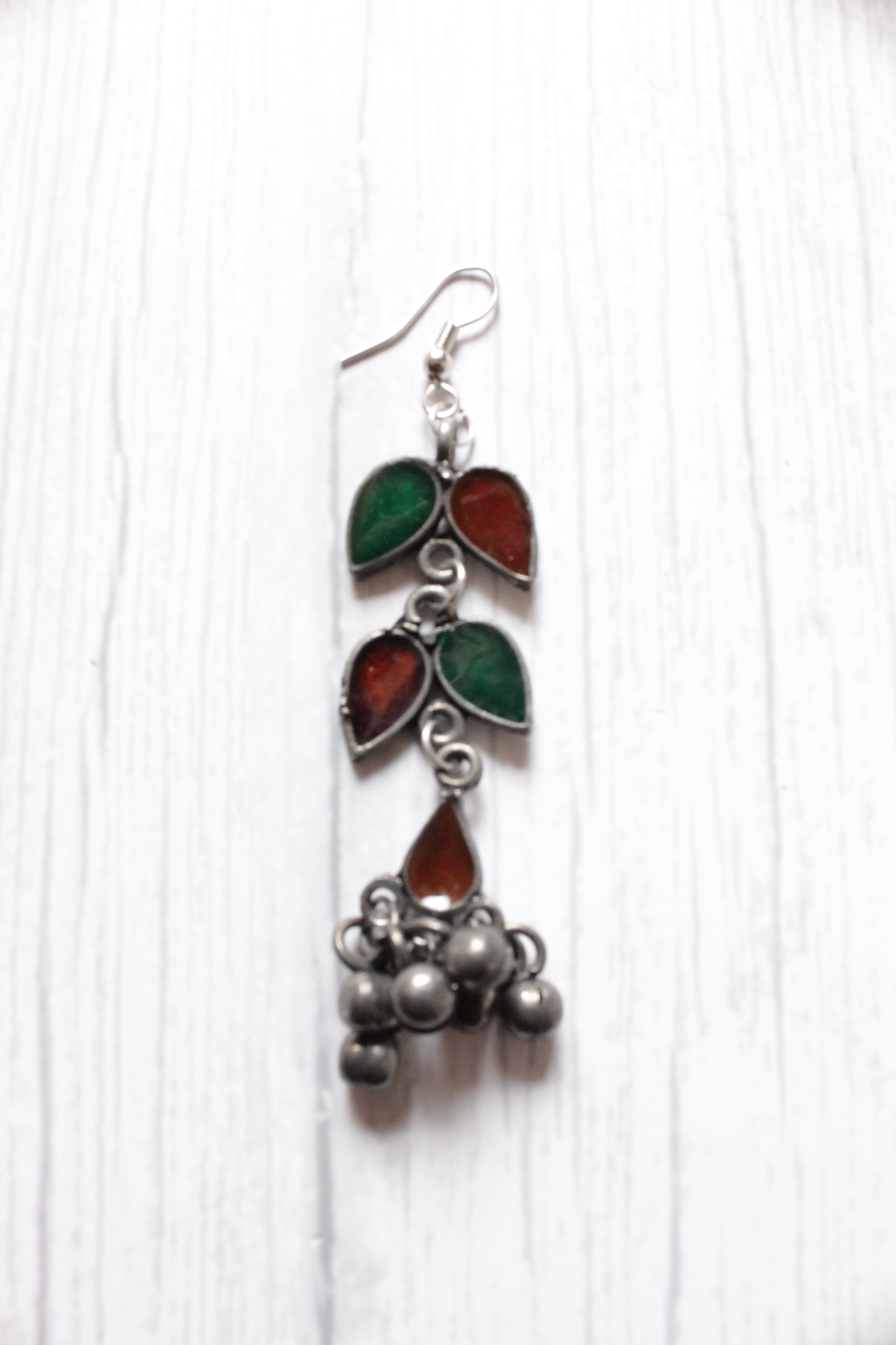 Red & Green Glass Stones Embedded Leaf Motif Oxidised Finish Necklace Set