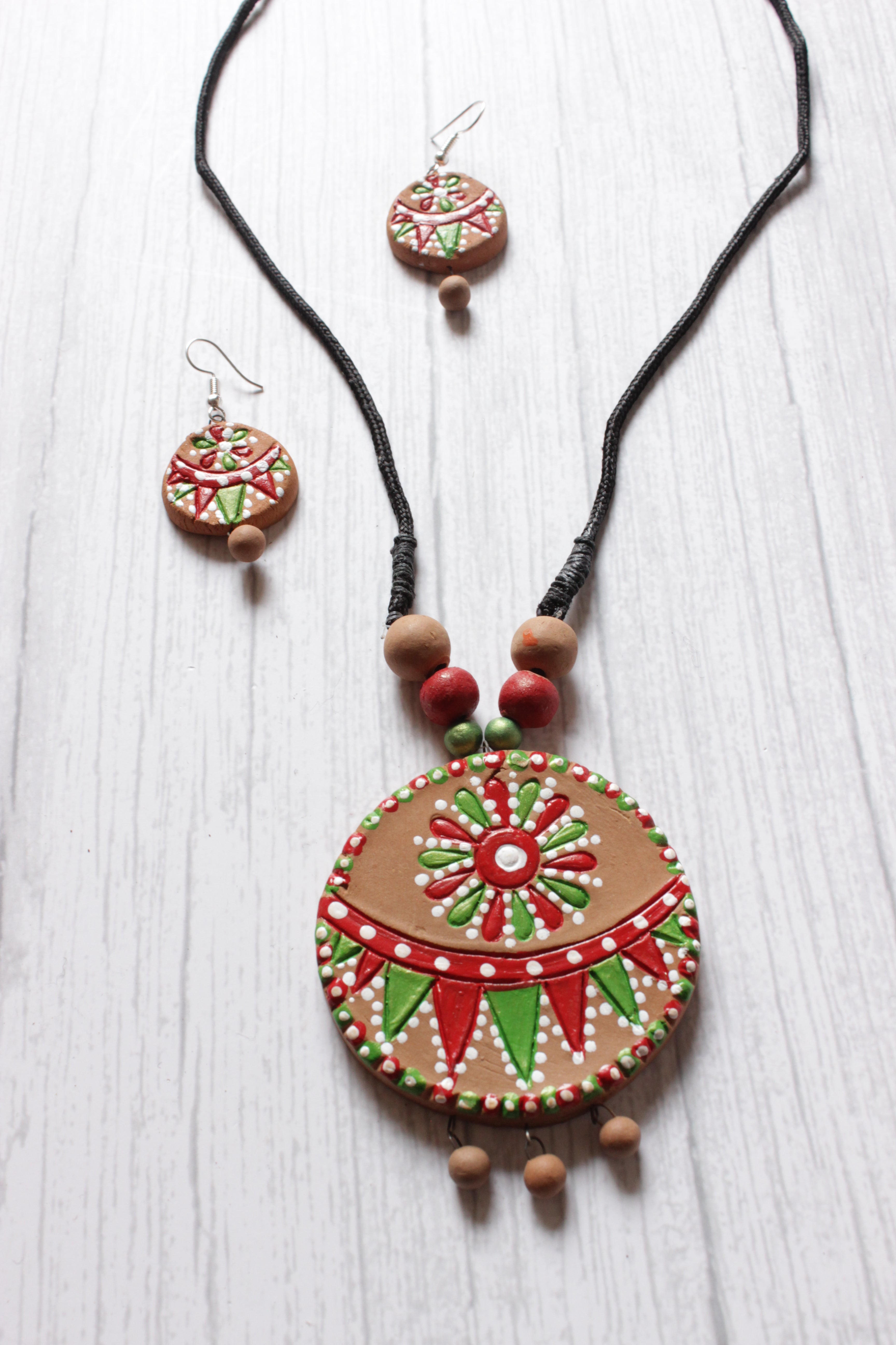 Handcrafted Ethnic Terracotta Clay Necklace Set