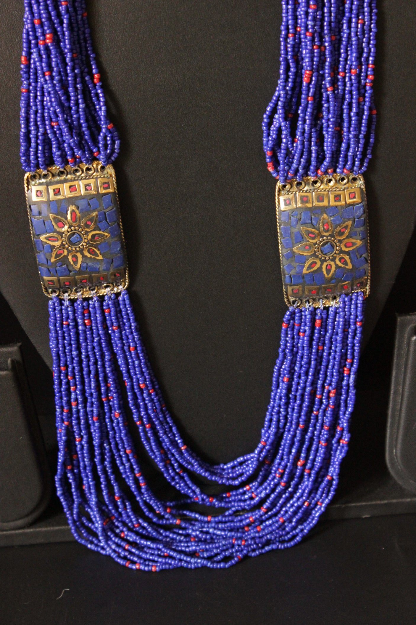 Vibrant Violet Beads Intertwined with Red Multi-Layer Beaded Necklace