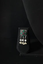 Load image into Gallery viewer, Adjustable Mini Choker Necklace Set with Rhinestones and White Beads Detailing
