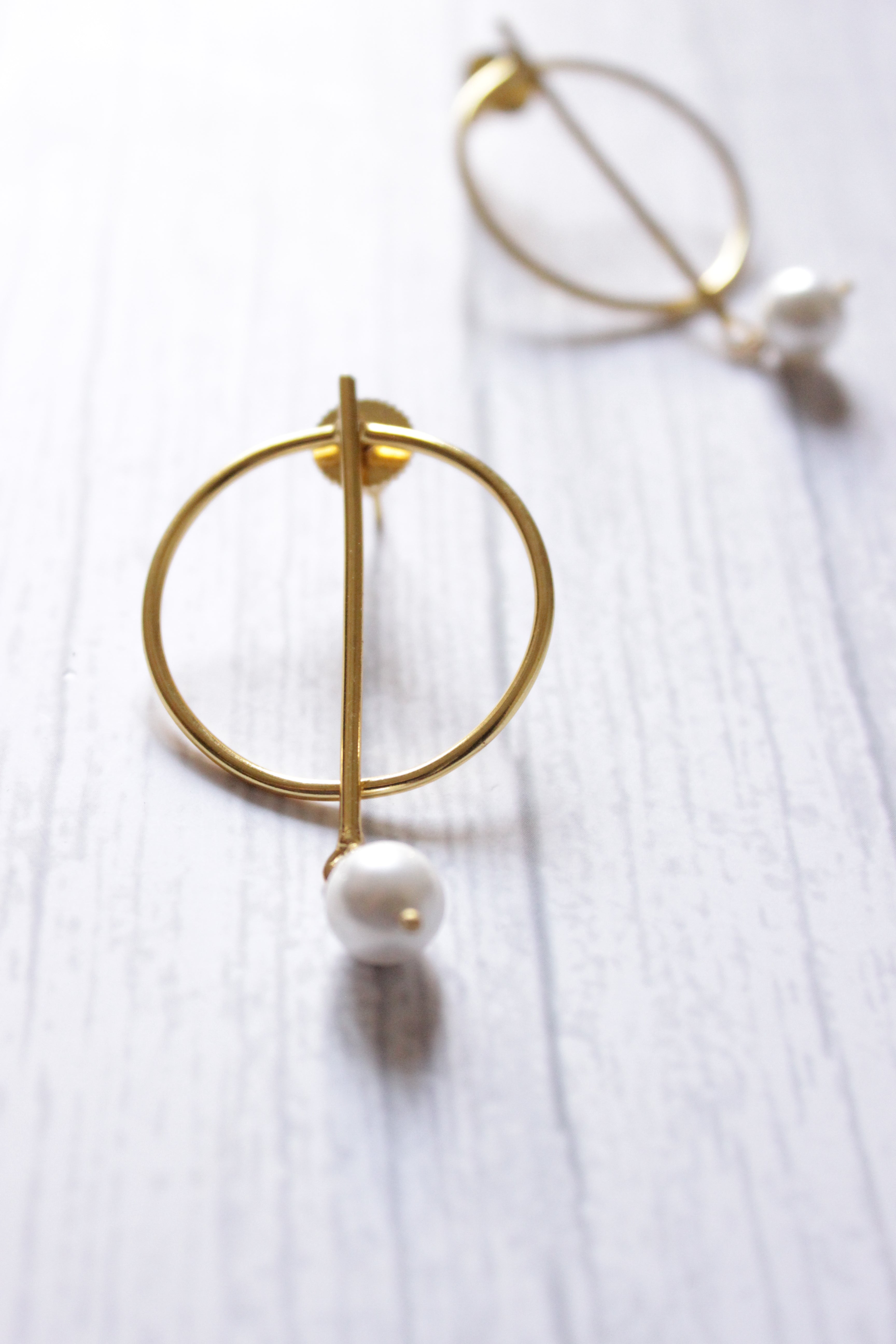 Handmade Pearl Gemstone Gold Plated Fashion Earrings