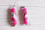 Load image into Gallery viewer, Vibrant Fuchsia Fabric and Stones Metal Pendant Necklace Set
