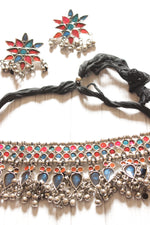 Load image into Gallery viewer, Multi-Color Glass Stones Embedded Adjustable Length Thread Closure Choker Necklace Set
