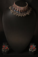 Load image into Gallery viewer, Multi-Color Glass Stones Embedded Adjustable Length Thread Closure Choker Necklace Set
