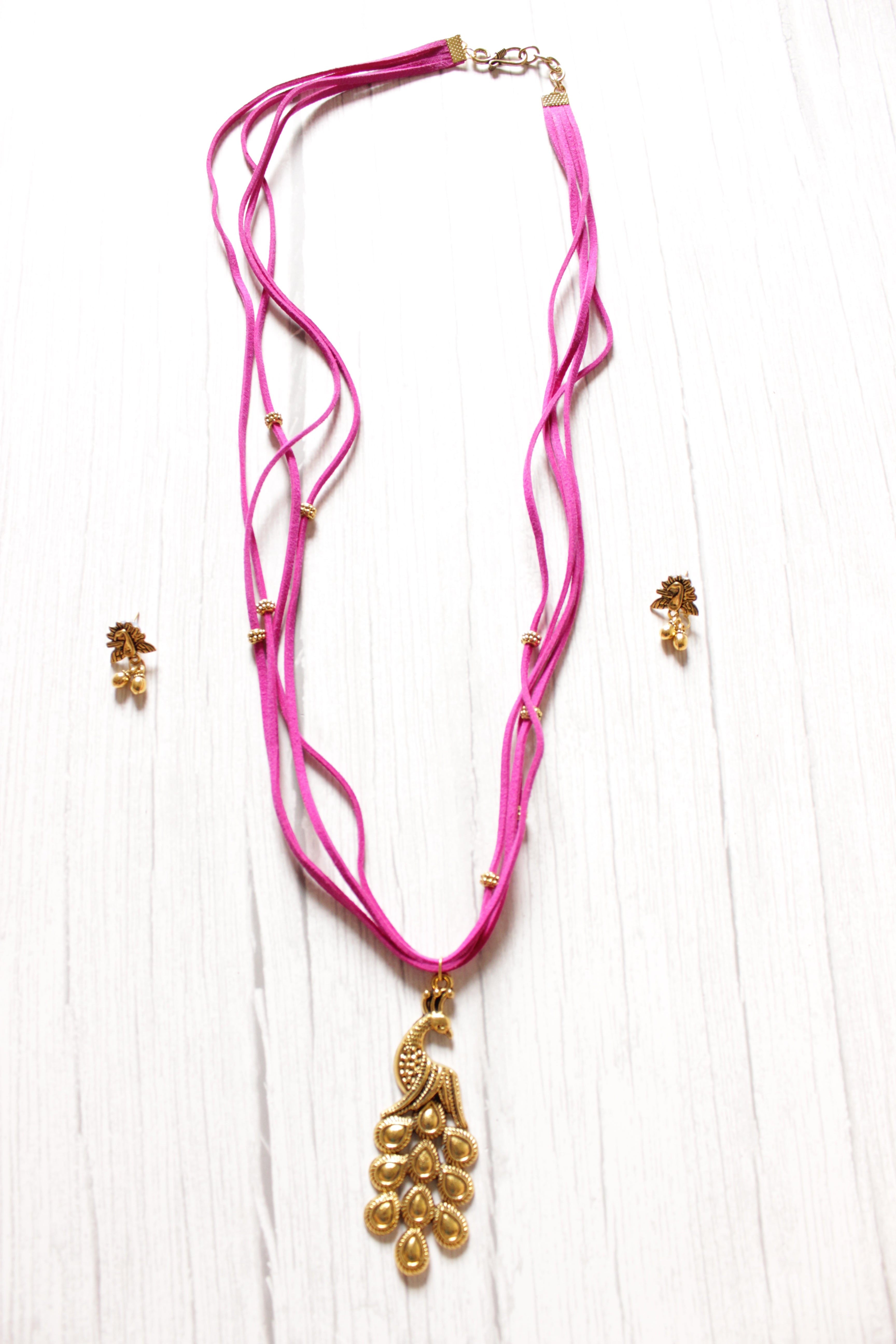Peacock Motif Gold Finish Fuchsia Rope Closure Necklace Set