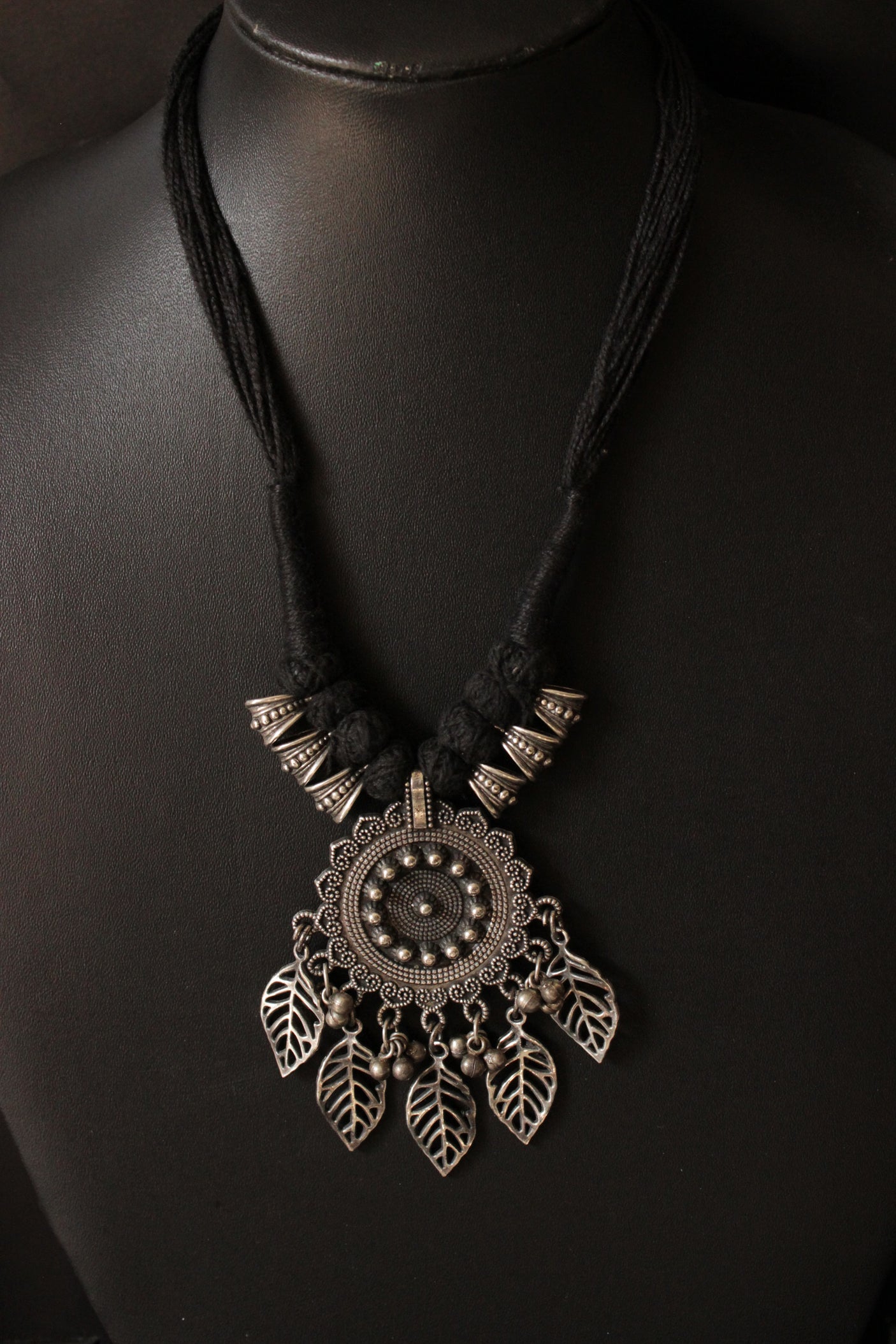 Leaf and Concentric Circles Elaborately Detailed Adjustable Thread Closure Premium Oxidised Finish Brass Necklace