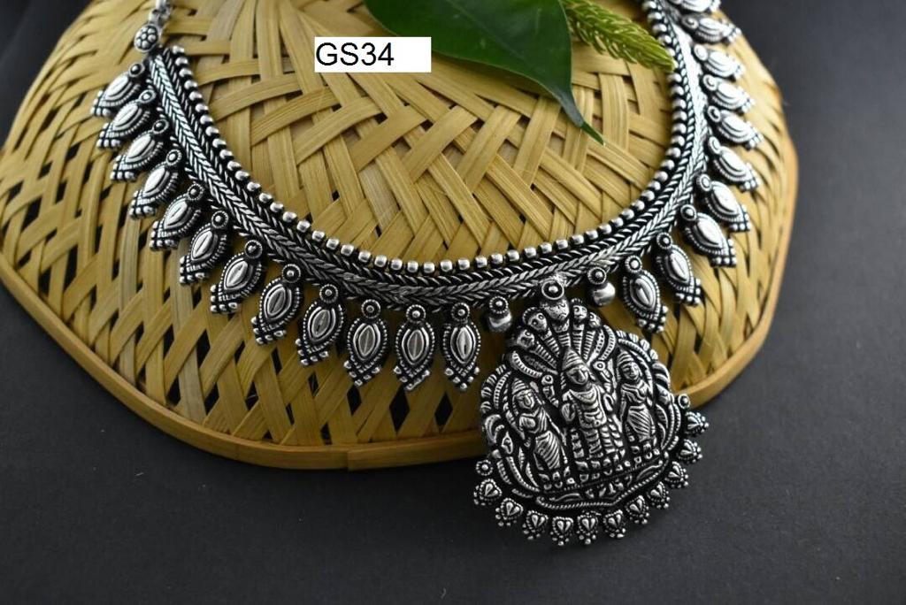 Kaustubh Silver Necklace - A Local Tribe